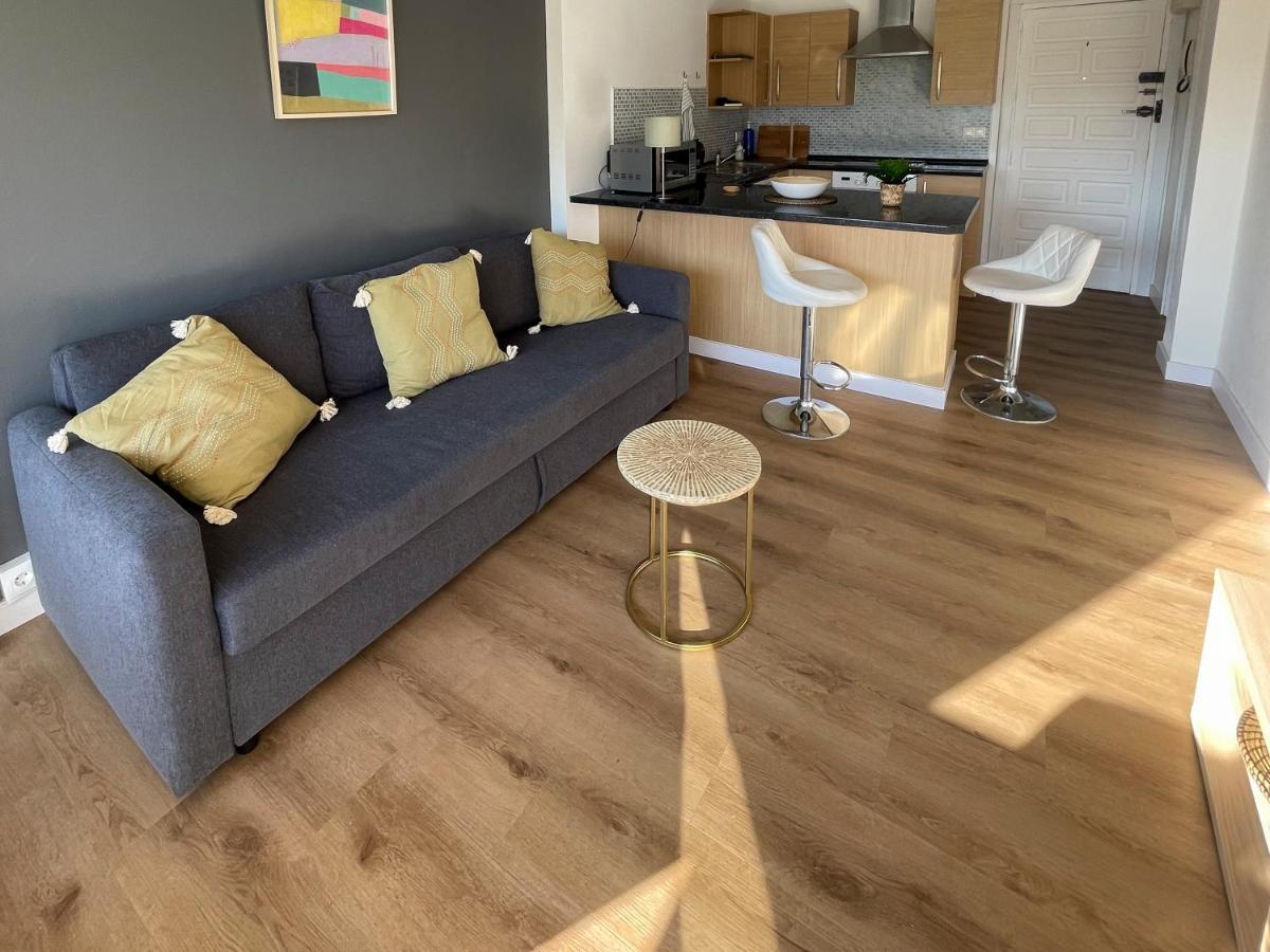 Oasis-real-apartment Beautiful Modern With Pool And Near The Appartement