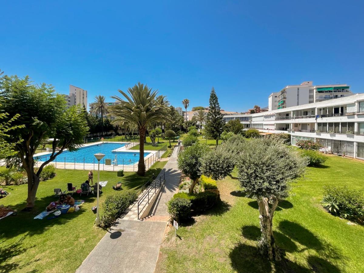 Appartement Oasis-real-apartment Beautiful Modern With Pool And Near The Benalmádena