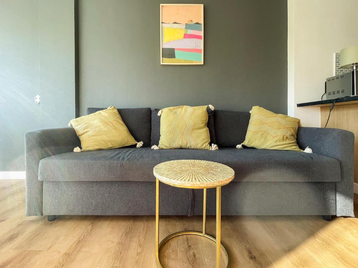 Oasis-real-apartment Beautiful Modern With Pool And Near The Appartement *